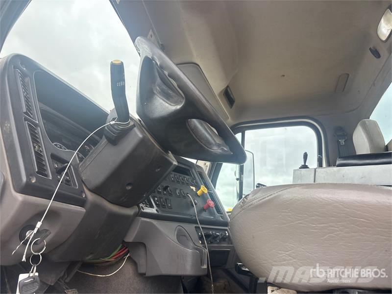Freightliner M2 112 6x4 T/A Dump Truck Tipper trucks