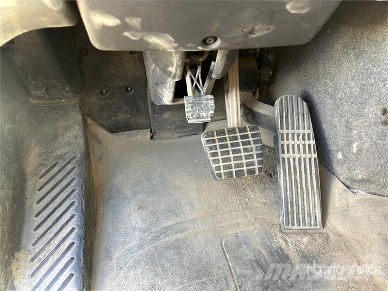 Freightliner M2 112 6x4 T/A Dump Truck Camiões basculantes