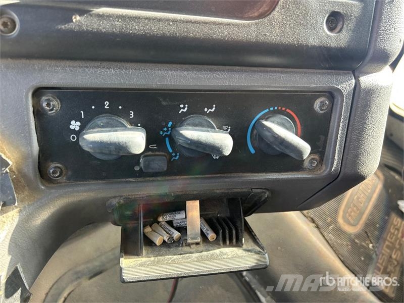 Freightliner M2 112 6x4 T/A Dump Truck Camiões basculantes