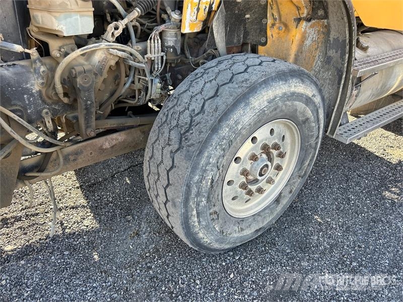 Freightliner M2 112 6x4 T/A Dump Truck Camiões basculantes