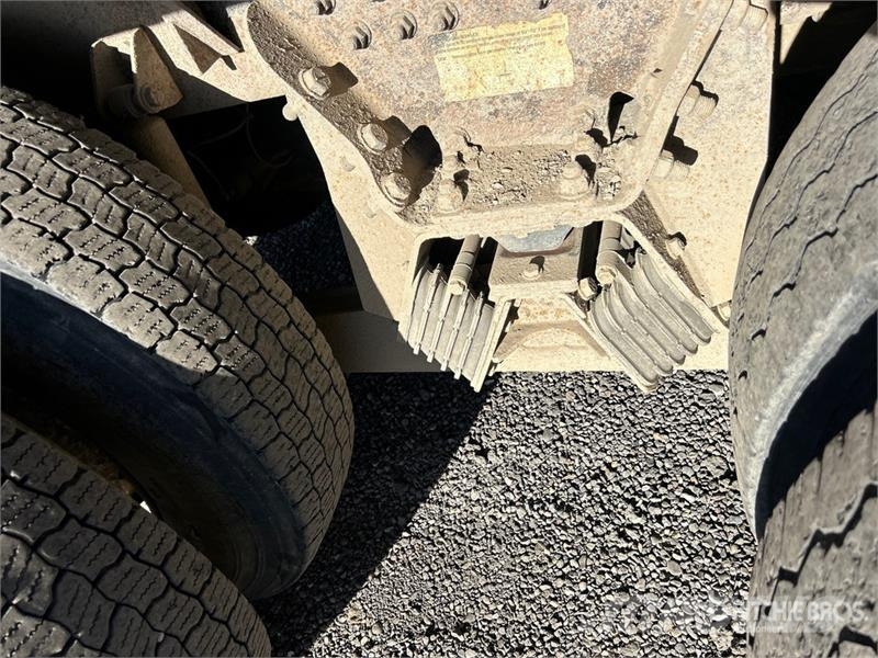 Freightliner M2 112 6x4 T/A Dump Truck Camiões basculantes