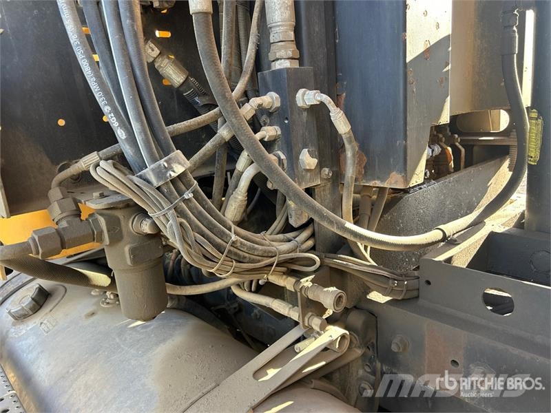 Freightliner M2 112 6x4 T/A Dump Truck Camiões basculantes