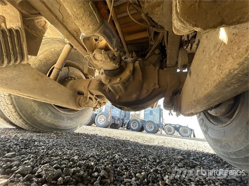 Freightliner M2 112 6x4 T/A Dump Truck Camiões basculantes