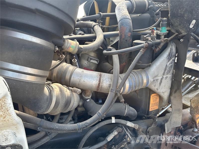 Freightliner M2 112V Komunálne / Multi-úžitkové vozidlá