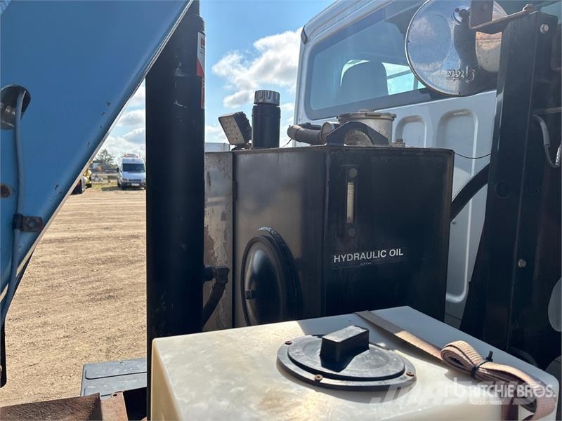 Freightliner M2 112V Komunálne / Multi-úžitkové vozidlá