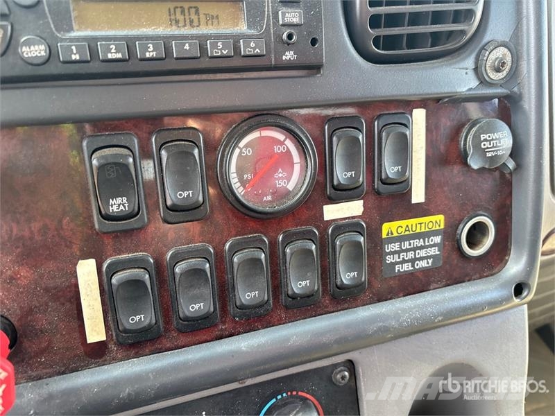 Freightliner M2 112V Komunálne / Multi-úžitkové vozidlá