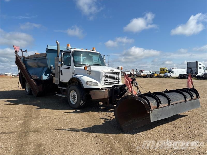 Freightliner M2 112V Komunálne / Multi-úžitkové vozidlá