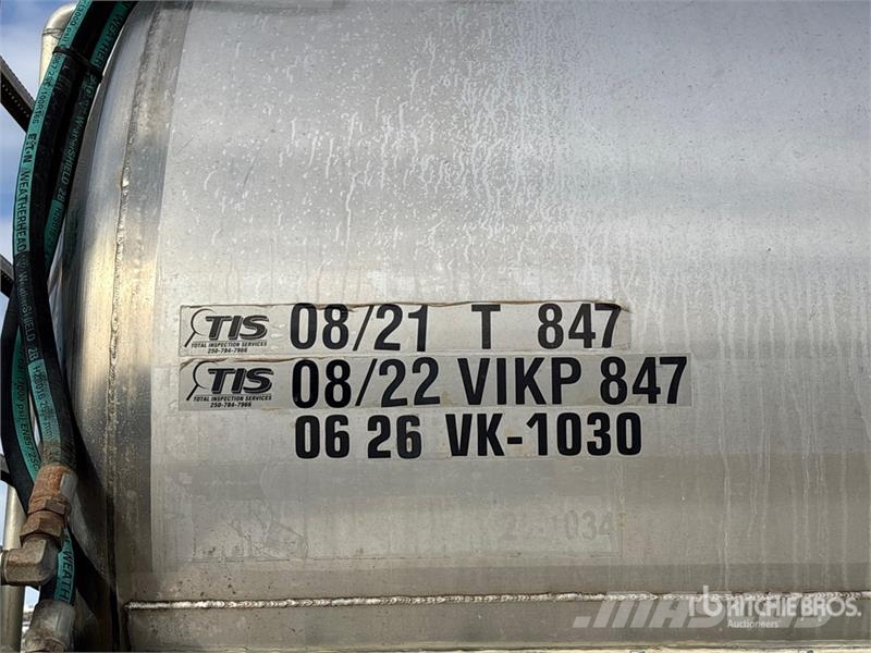 Freightliner M2 6000 L 5800 psi 4x4 Sleeper Pressure Truck Ostali kamioni