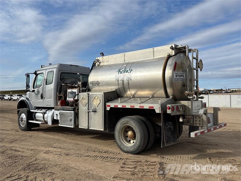 Freightliner M2 6000 L 5800 psi 4x4 Sleeper Pressure Truck Ostali kamioni
