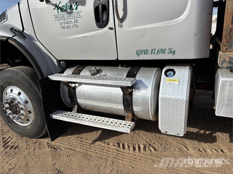 Freightliner M2 6000 L 5800 psi 4x4 Sleeper Pressure Truck Ostali kamioni