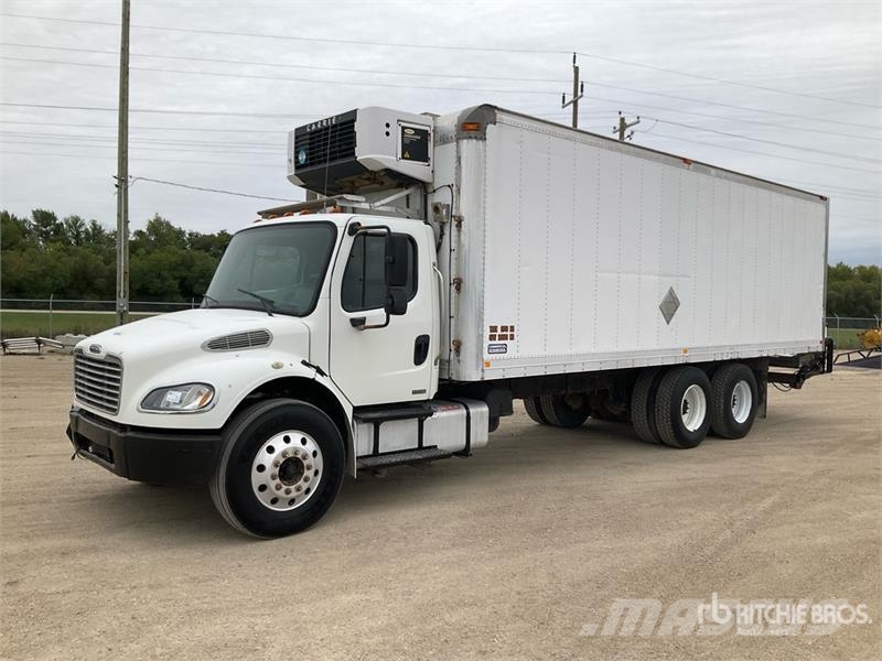 Freightliner M2 6x4 Refrigerated Truck 冷凍冷蔵車