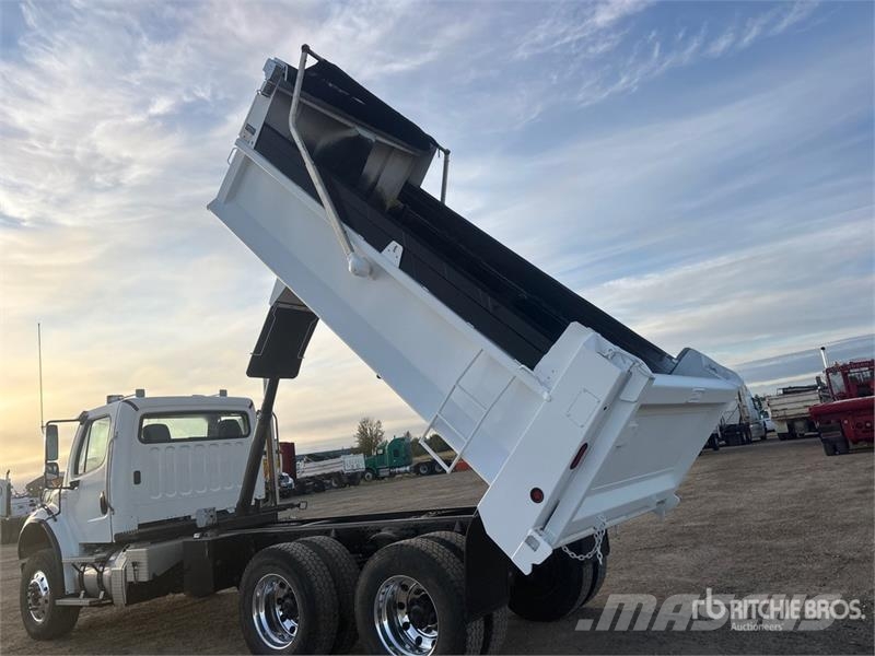 Freightliner M2 6x4 T/A Dump Truck Sora- ja kippiautot