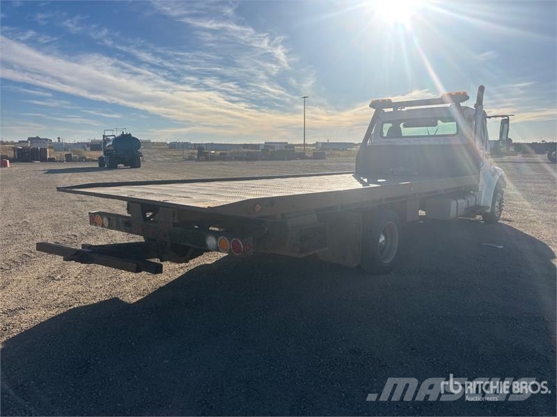 Freightliner M2 Roll-Off Truck Komunalni kamioni