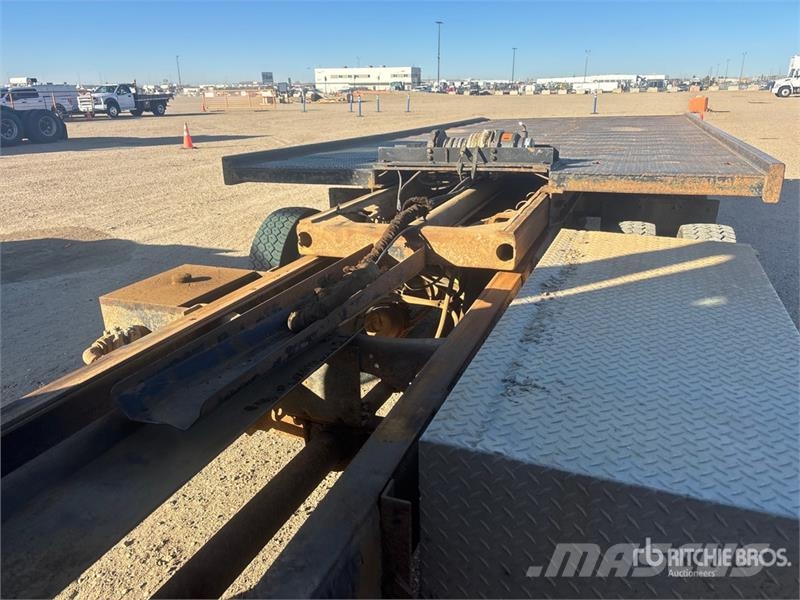 Freightliner M2 Rollback Truck Pagalbos kelyje automobiliai