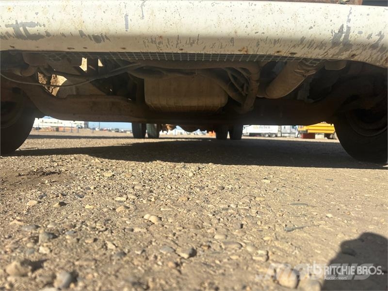 Freightliner M2 Rollback Truck Pagalbos kelyje automobiliai