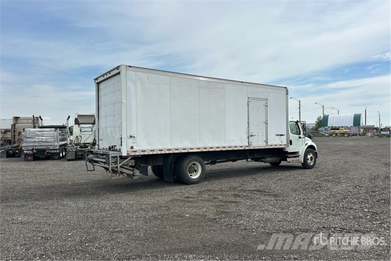 Freightliner M2106 4x2 Van Truck Camiones caja cerrada