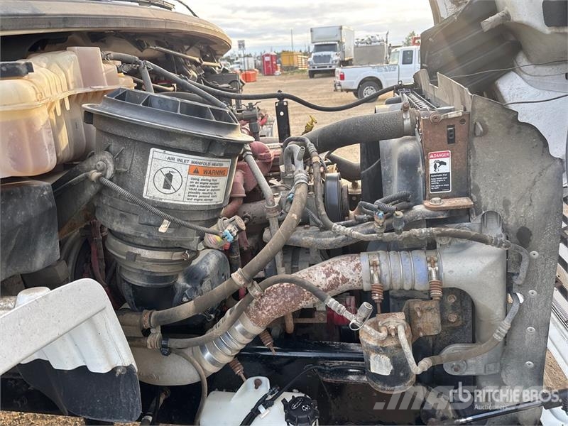 Freightliner M2106 4x2 Steam Truck Ostali kamioni