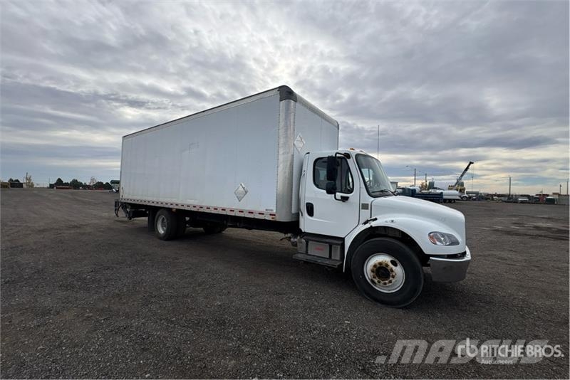 Freightliner M2106 4x2 Freight Van Truck Sanduk kamioni