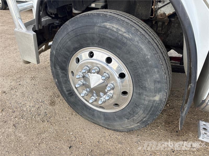 Freightliner M2106 4x2 Steam Truck Ostali kamioni