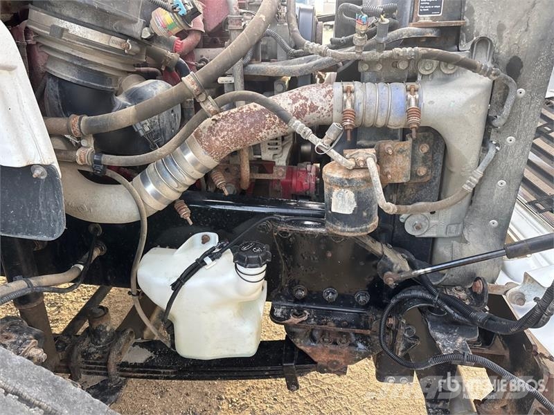 Freightliner M2106 4x2 Steam Truck Ostali kamioni