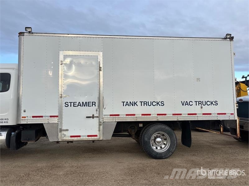 Freightliner M2106 4x2 Steam Truck Ostali kamioni