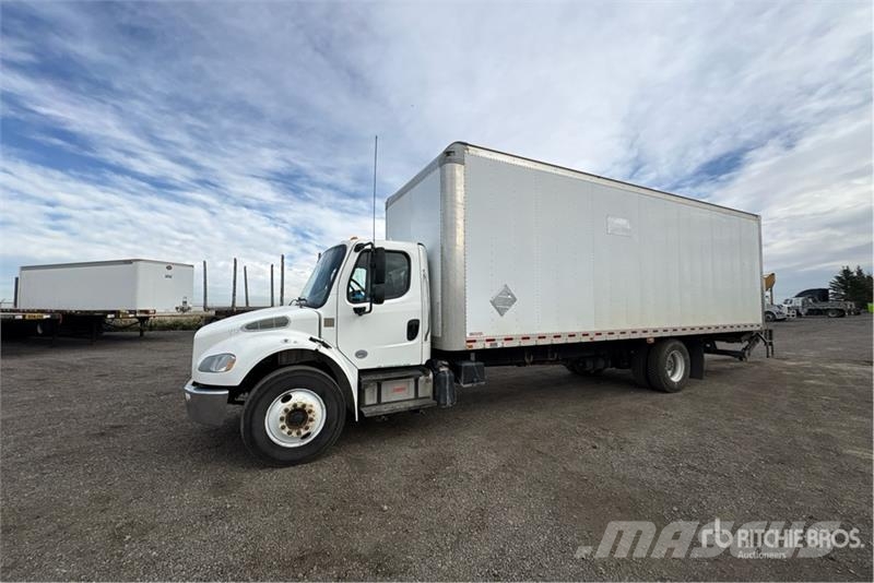Freightliner M2106 4x2 Freight Van Truck Sanduk kamioni