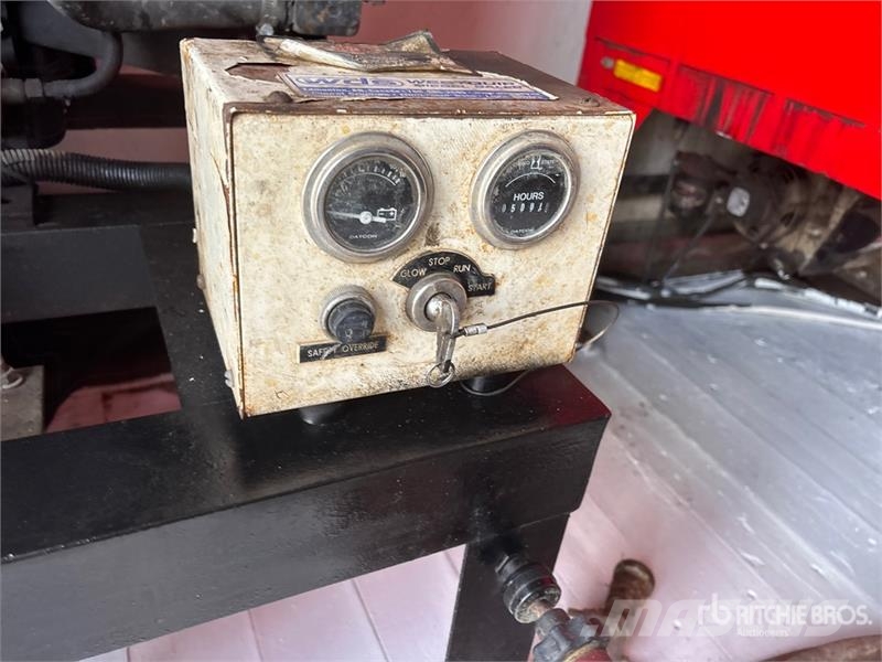 Freightliner M2106 4x2 Steam Truck Ostali kamioni
