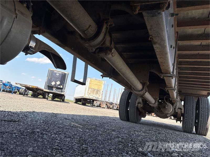 Freightliner M2106 4x2 Van Truck Camiones caja cerrada