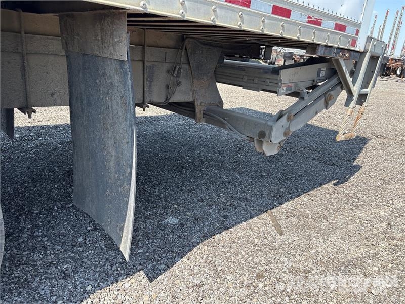 Freightliner M2106 4x2 Van Truck Camiones caja cerrada