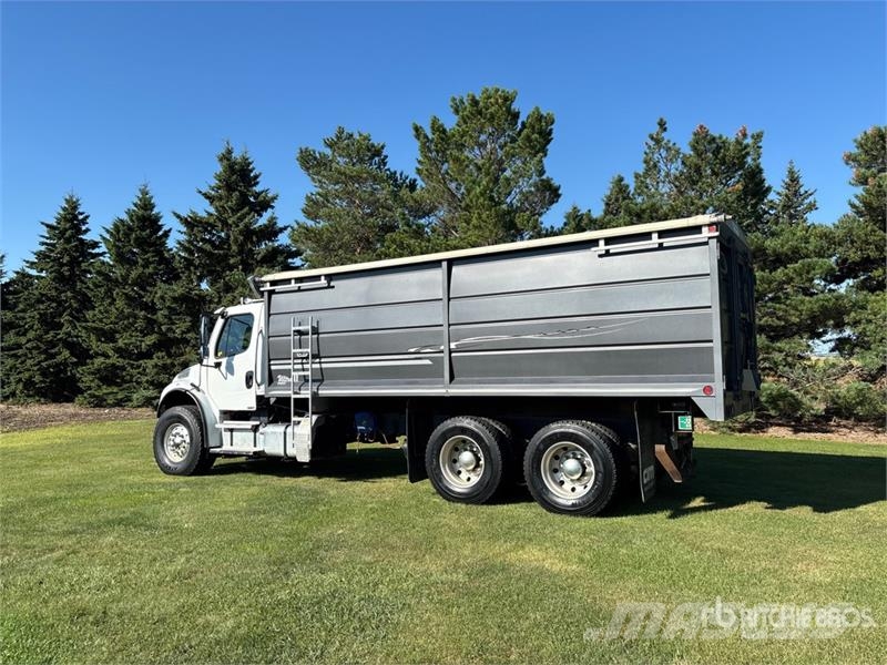 Freightliner M2106 6x4 Grain Truck Gabonaszállító teherautók