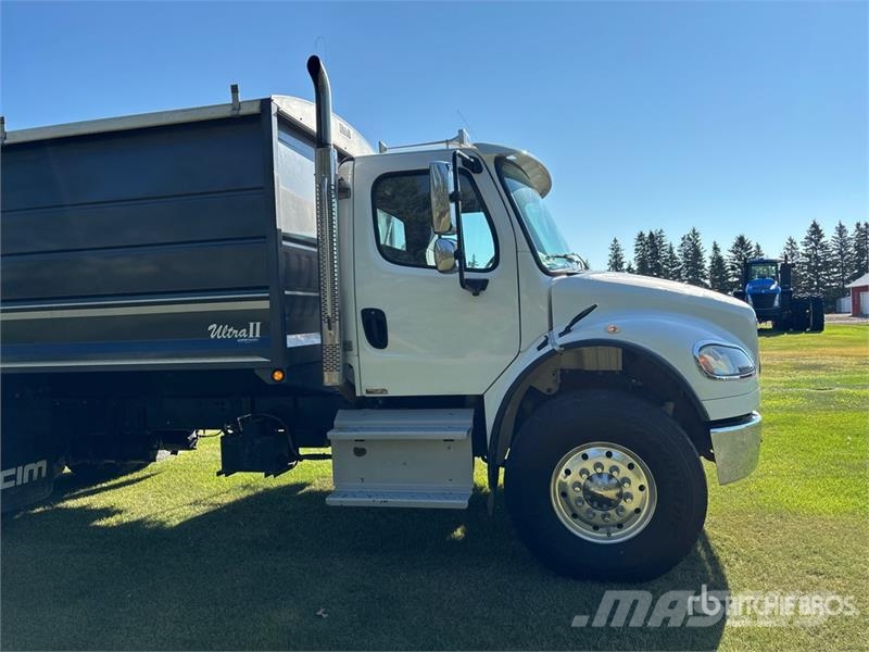 Freightliner M2106 6x4 Grain Truck Gabonaszállító teherautók