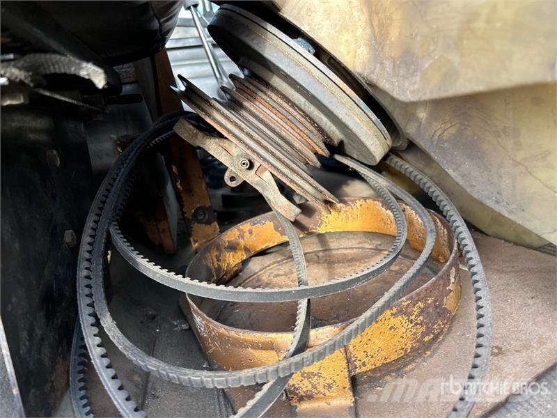 Freightliner on Freightliner 6x4 Vacuum Excavator Truck (Inope Camiones aspiradores/combi
