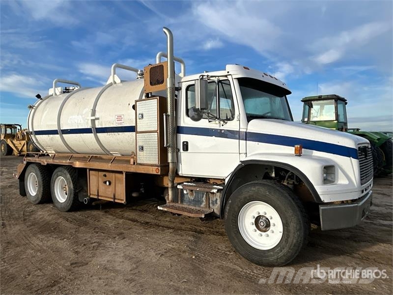 Freightliner on Freightliner 6x4 Vacuum Excavator Truck (Inope Camiones aspiradores/combi