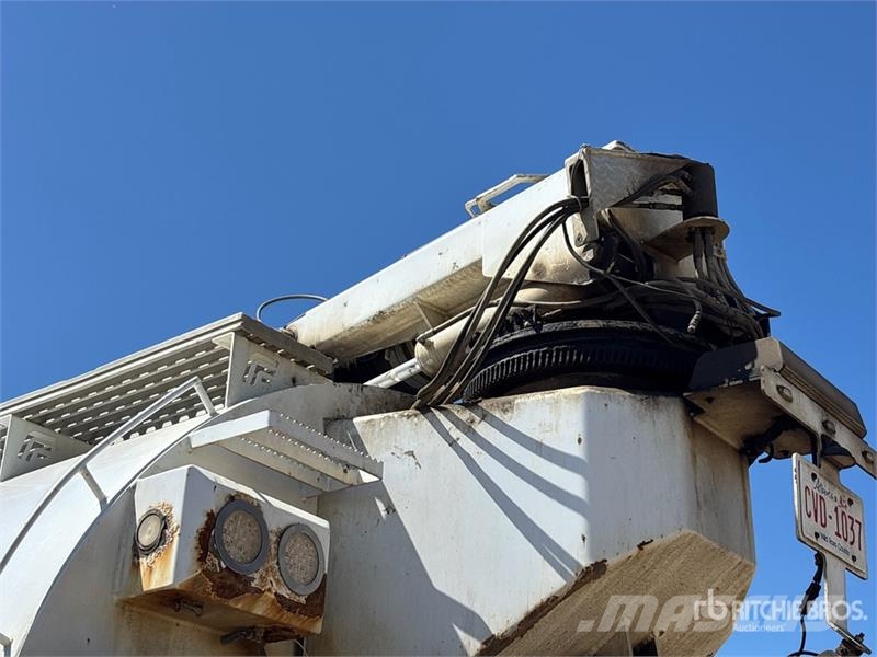 Freightliner on Freightliner Coronado 122 8x6 Vacuum Excavator Αποφρακτικά οχήματα