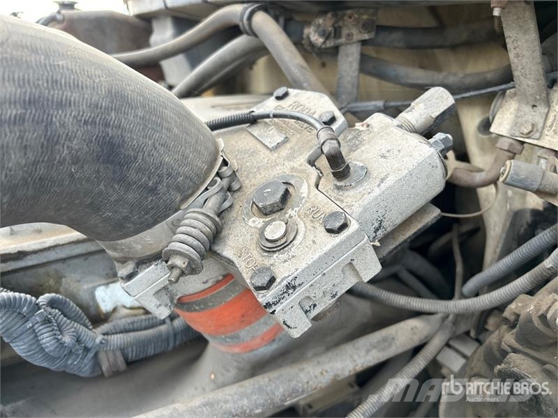 Freightliner on Freightliner 6x4 Vacuum Excavator Truck (Inope Camiones aspiradores/combi