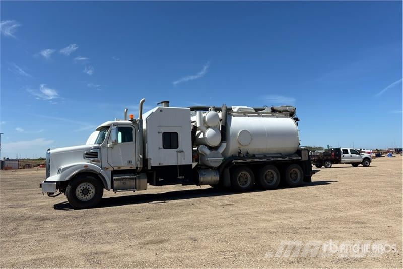 Freightliner on Freightliner Coronado 122 8x6 Vacuum Excavator Αποφρακτικά οχήματα