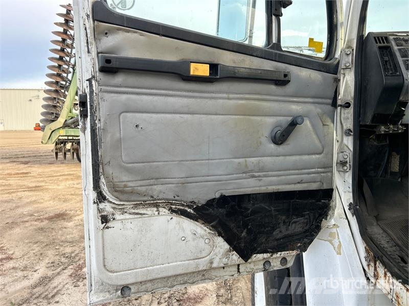 Freightliner on Freightliner 6x4 Vacuum Excavator Truck (Inope Camiones aspiradores/combi