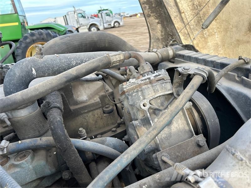Freightliner on Freightliner 6x4 Vacuum Excavator Truck (Inope Camiones aspiradores/combi