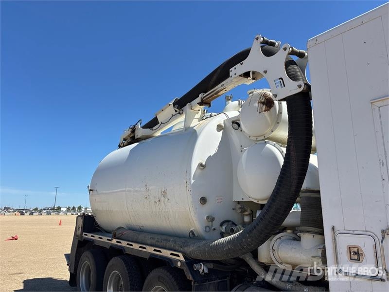 Freightliner on Freightliner Coronado 122 8x6 Vacuum Excavator Αποφρακτικά οχήματα