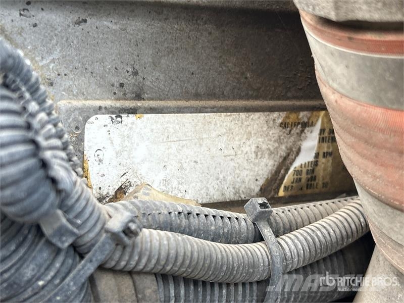 Freightliner on Freightliner 6x4 Vacuum Excavator Truck (Inope Camiones aspiradores/combi