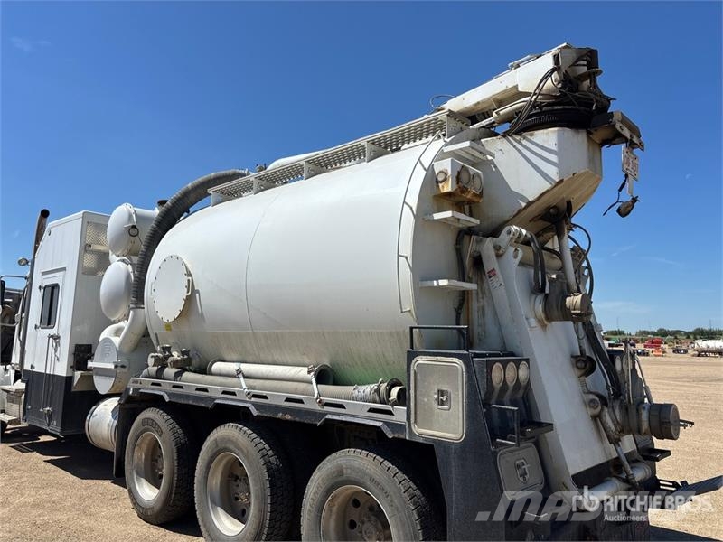Freightliner on Freightliner Coronado 122 8x6 Vacuum Excavator Αποφρακτικά οχήματα
