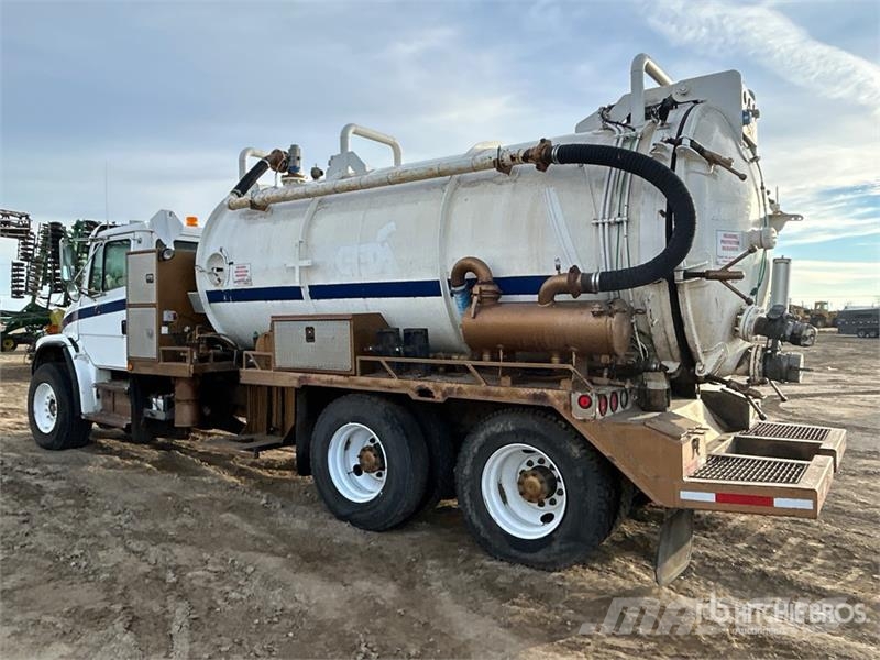 Freightliner on Freightliner 6x4 Vacuum Excavator Truck (Inope Camiones aspiradores/combi