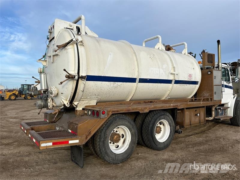 Freightliner on Freightliner 6x4 Vacuum Excavator Truck (Inope Camiones aspiradores/combi