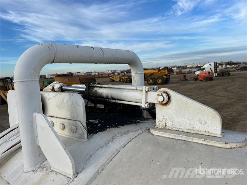 Freightliner on Freightliner 6x4 Vacuum Excavator Truck (Inope Camiones aspiradores/combi