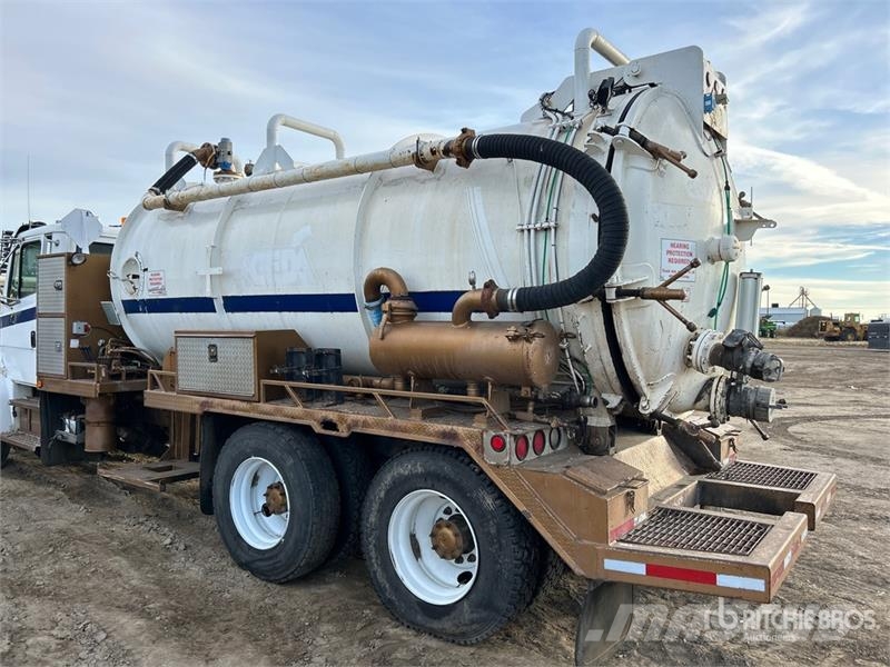 Freightliner on Freightliner 6x4 Vacuum Excavator Truck (Inope Camiones aspiradores/combi