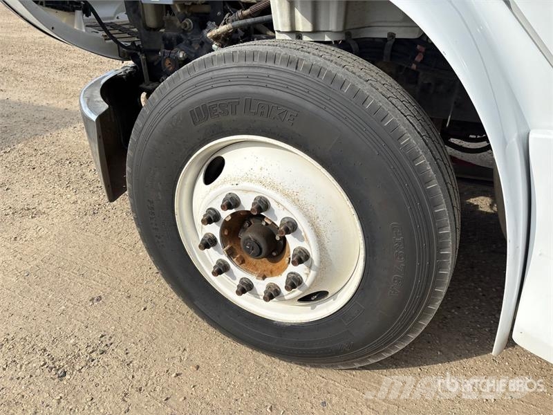 Freightliner S2C 106 4x2 Bus Minibusse