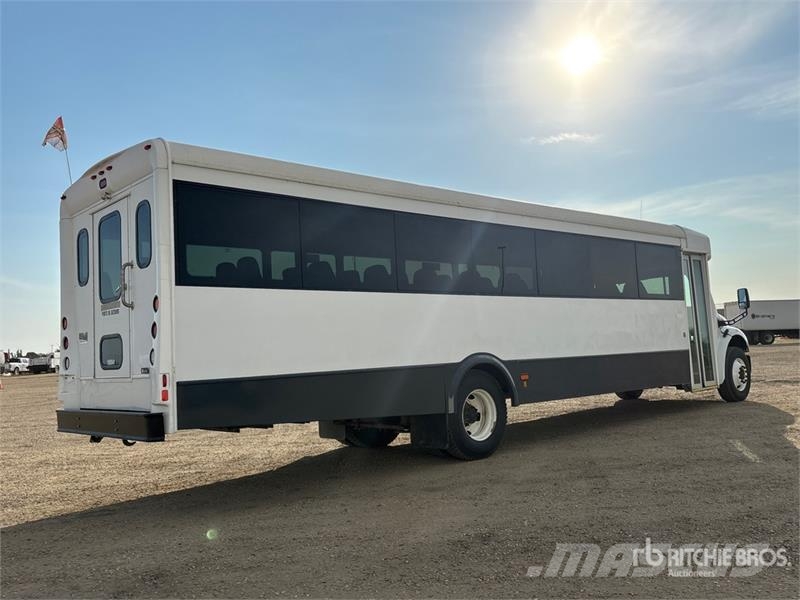 Freightliner S2C 4x2 45-Seat Bus Minibusse