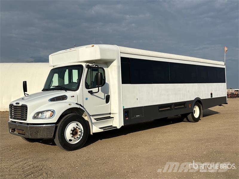 Freightliner S2C 4x2 45-Seat Bus Minibusse