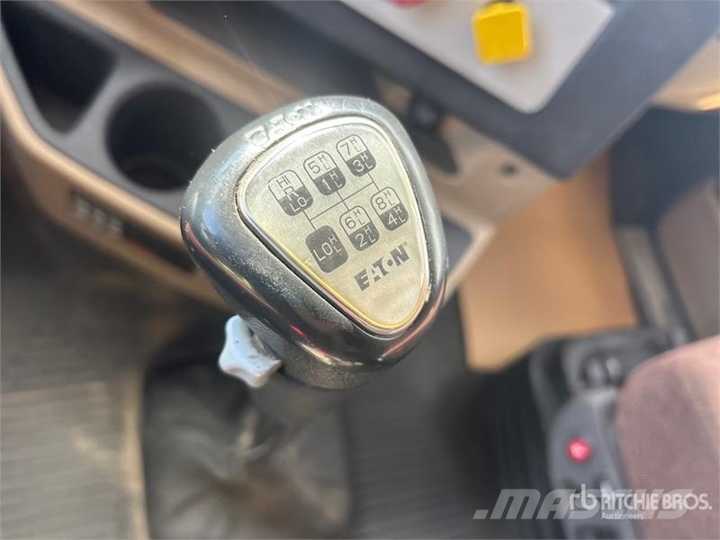 Freightliner SD122 6x4 T/A Sleeper Truck Tractor Tractor Units