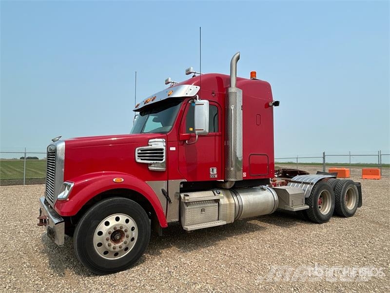 Freightliner SD122 6x4 T/A Sleeper Truck Tractor Tractor Units